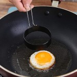 NiceLand Moule à œufs Frits 2 Pièces Anneaux à œufs en acier Inoxydable Antiadhésif Qualité Alimentaire pour Pancakes Hamburgers Omelettes AVEC Brosses à Huile - B08TQ6CSCQ5